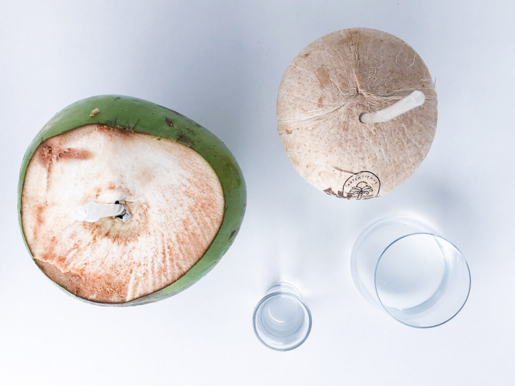 Bebê pode tomar água de coco?