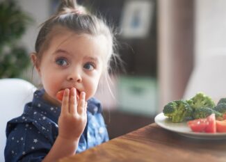 A importância da alimentação infantil: como formar um comedor competente