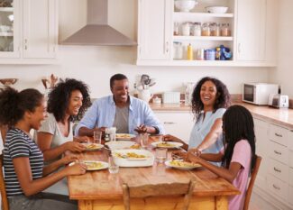 atitudes positivas para incentivar a alimentação saudável em família