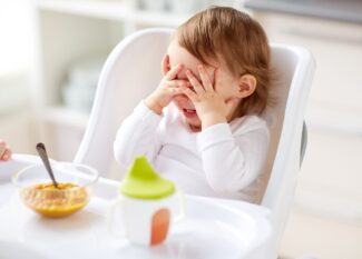 Meu bebê de 1 ano não quer comer, e agora? Veja dicas da nutri