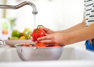 Você sabe higienizar os alimentos do jeito certo?
