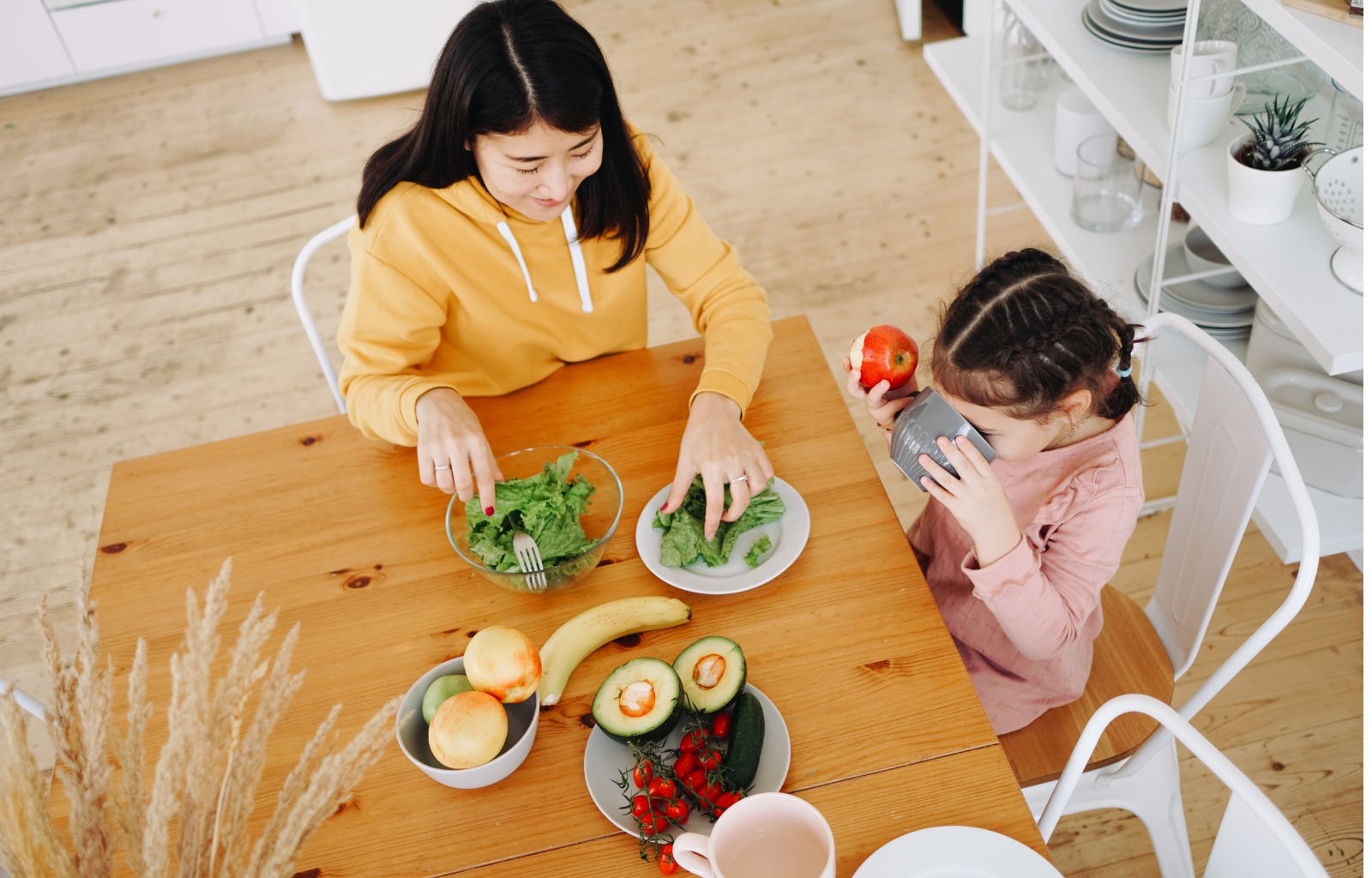 Mindful eating infantil: como ensinar seu filho a comer com atenção